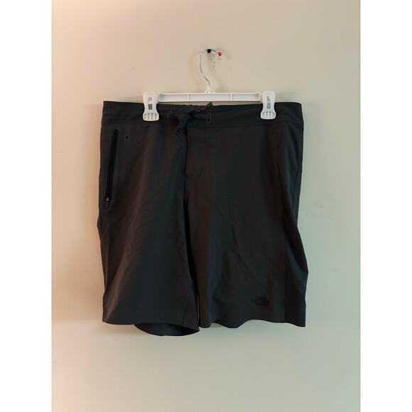 The North Face Men’s Black Performance Shorts Size 36 | Quick Dry Outdoor Hiking - Picture 1 of 6
